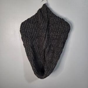 Gap Charcoal Grey Chunky Knit Infinity Scarf